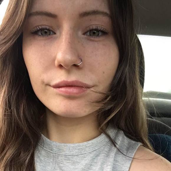 Meet your Posher, Haley - Picture 1 of 1